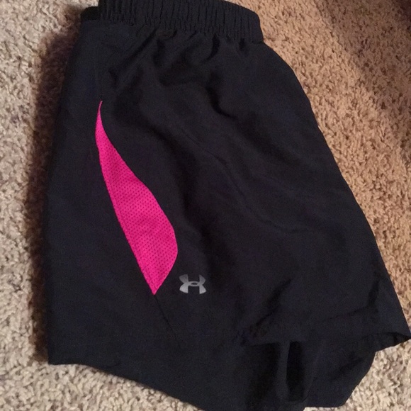 Under Armour shorts - Picture 2 of 2